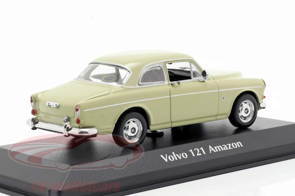 Volvo 121 Amazon year 1966 light green 1:43 Minichamps