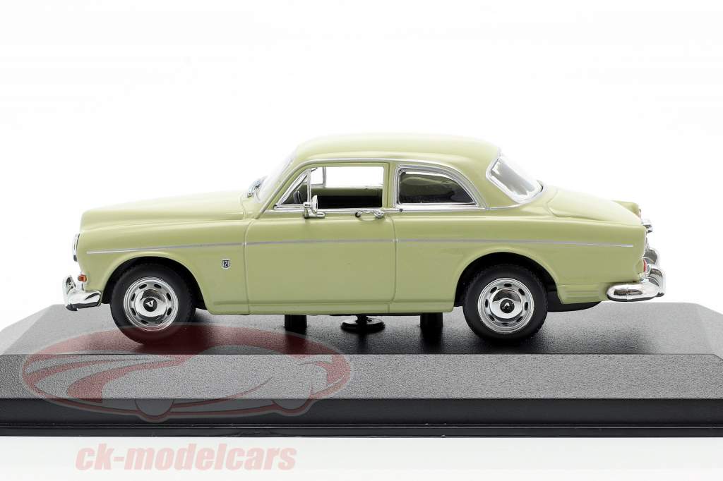 Volvo 121 Amazon year 1966 light green 1:43 Minichamps