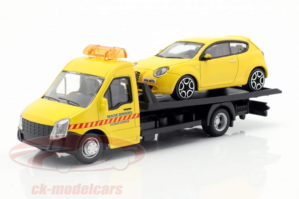 Alfa Romeo Mito con transporter Flatbed giallo 1:43 Bburago