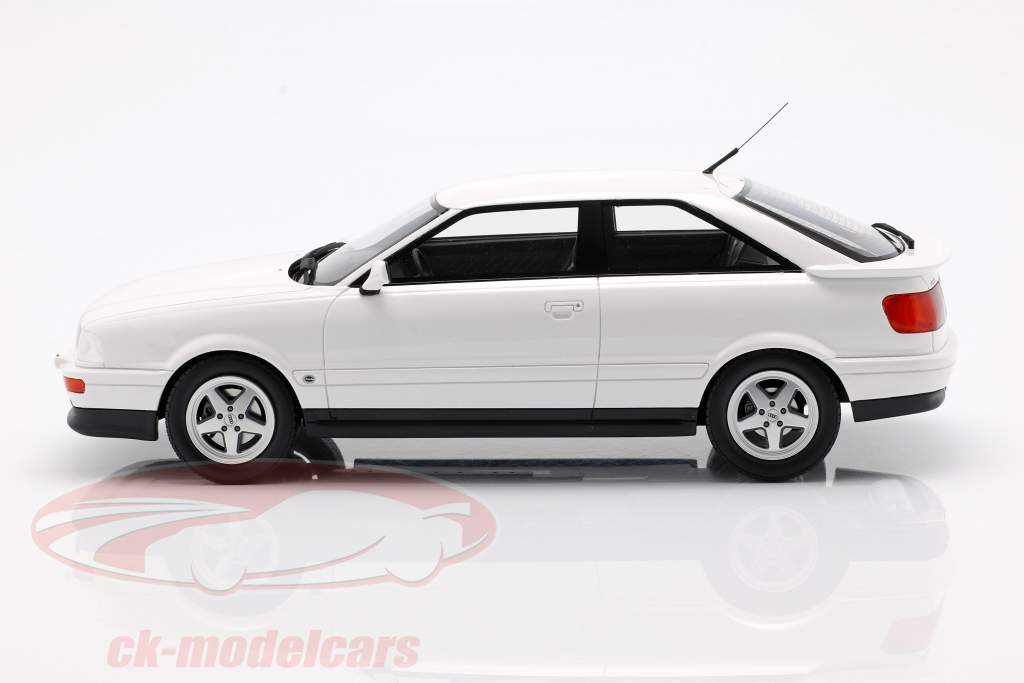Audi 80 S2 轿跑车 建造年份 1991 珍珠 白 1:18 OttOmobile