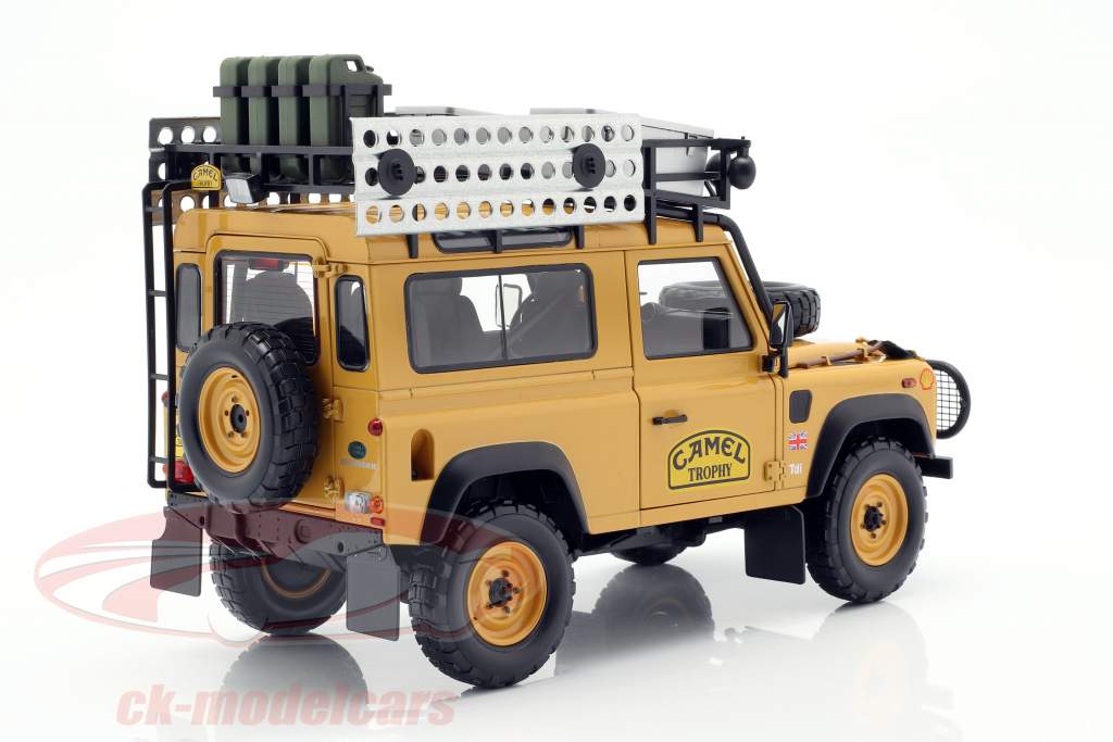Land Rover Defender 90 Camel Trophy Edition fauve 1:18 Almost Real