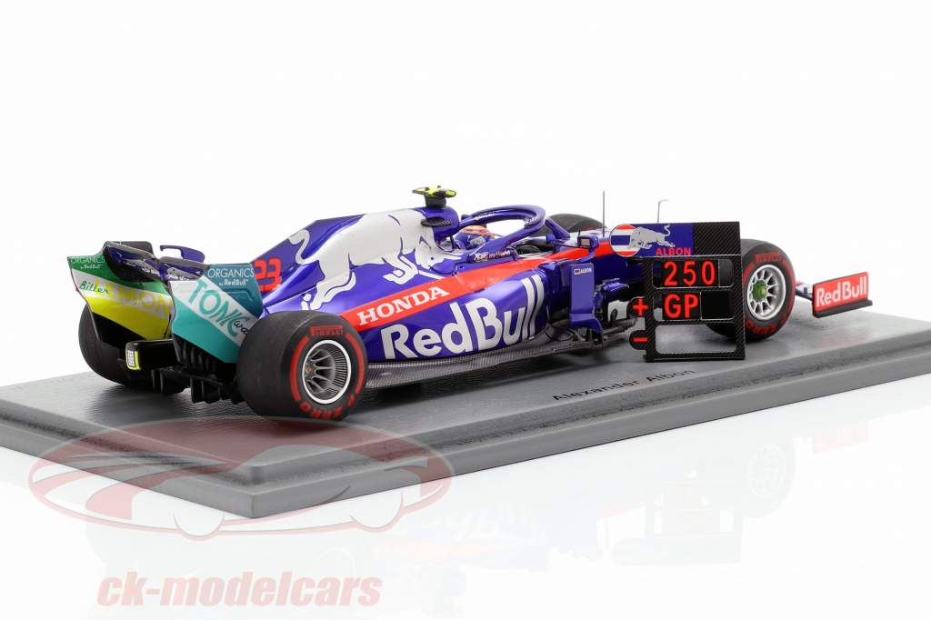 Spark 1:43 Alexander Albon Scuderia Toro Rosso STR14 #23