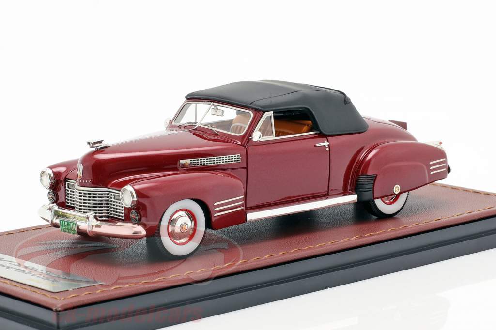 Cadillac Series 62 Convertible Closed Top Baujahr 1941 dunkel rot 1:43 GLM