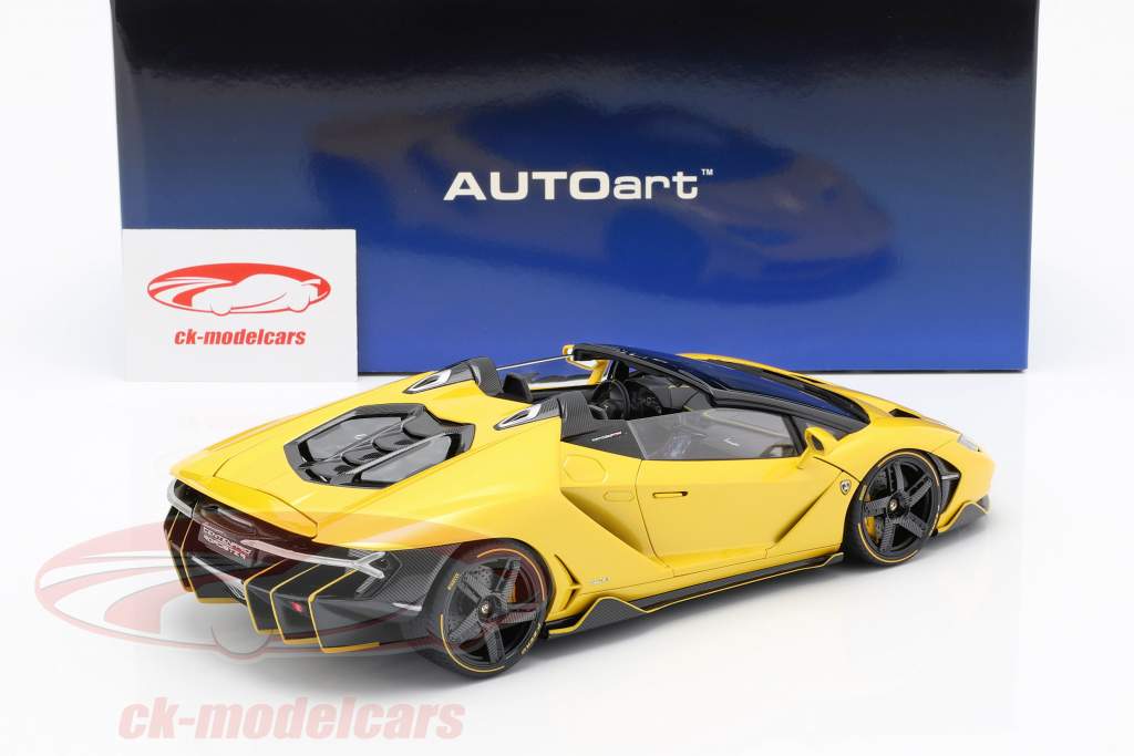 Lamborghini Centenario ロードスター 築 2016 真珠 黄色 1:18 AUTOart