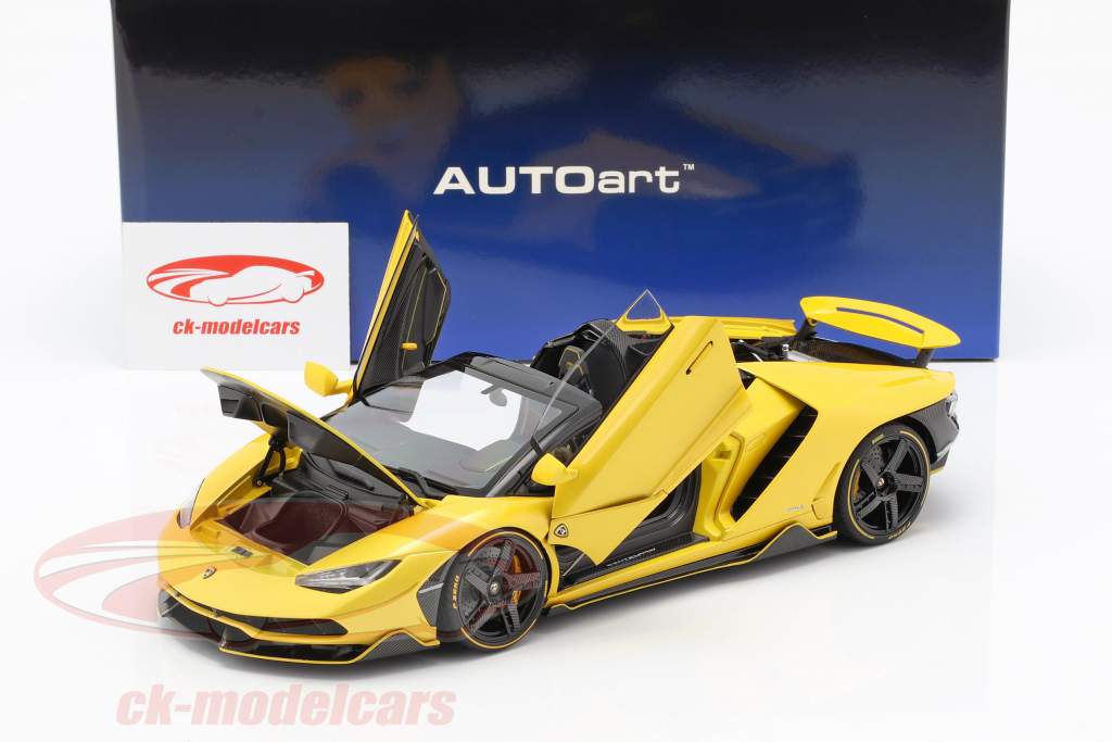 Lamborghini Centenario Roadster Baujahr 2016 perlgelb 1:18 AUTOart