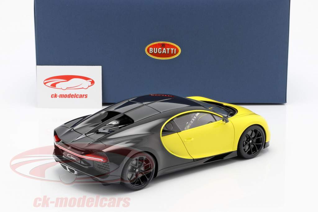 Bugatti Chiron año de construcción 2017 amarillo / negro 1:18 AUTOart