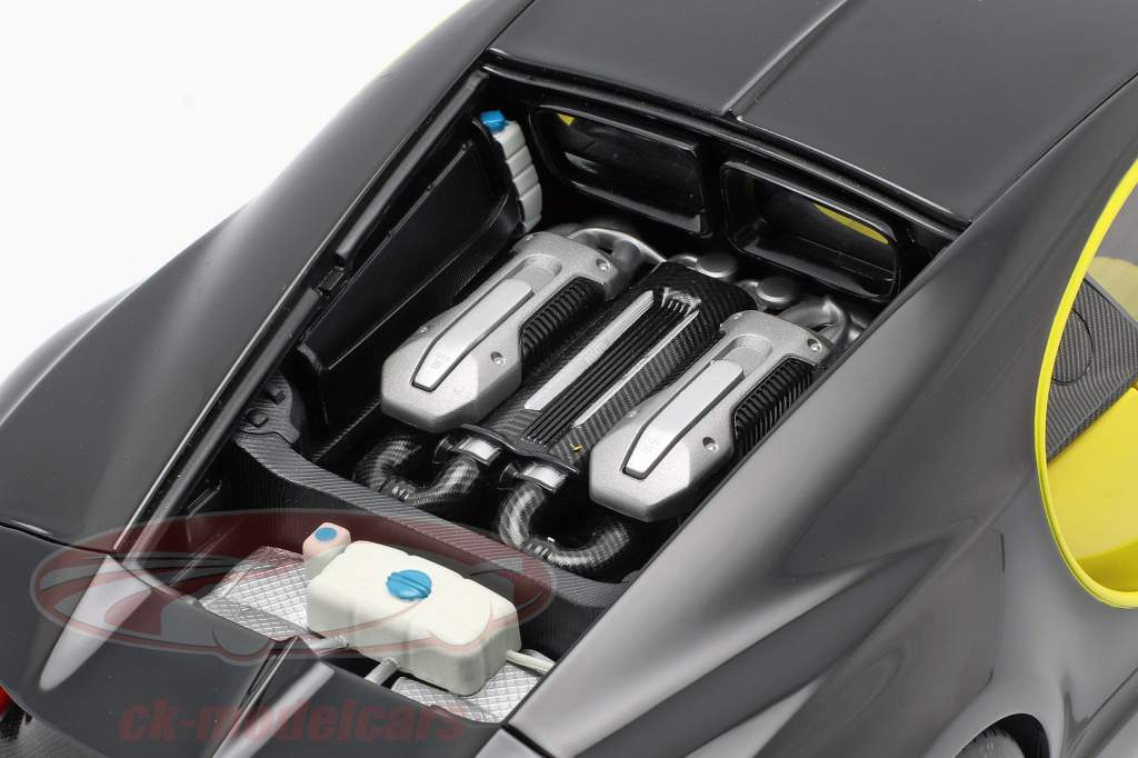 Bugatti Chiron año de construcción 2017 amarillo / negro 1:18 AUTOart