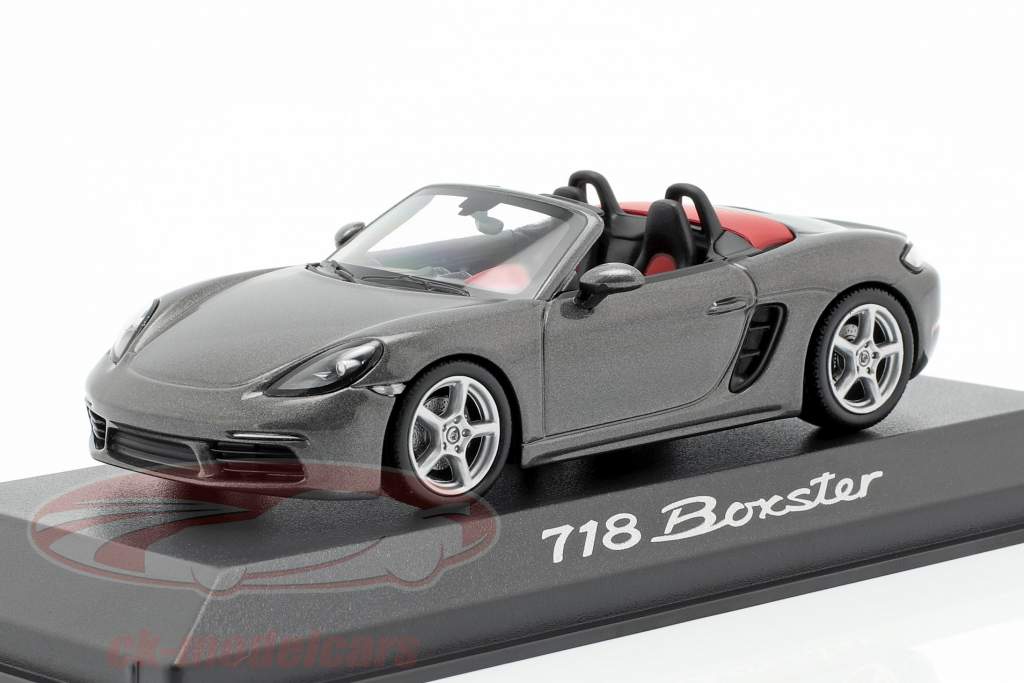 Porsche 718 (982) Boxster 築 2016 グレー メタリック 1:43 Minichamps