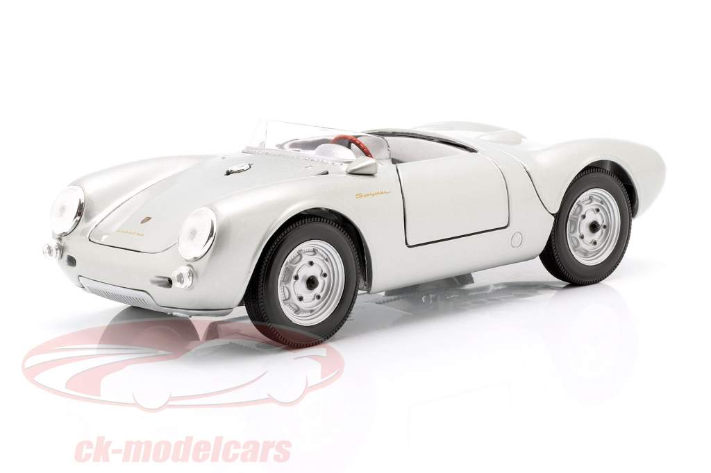 Porsche 550 A Spyder Anno 1950 argento 1:18 Maisto