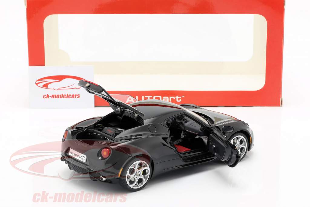 阿尔法罗密欧 4C 2013年 黑色 1:18 奥拓阿 AUTOart