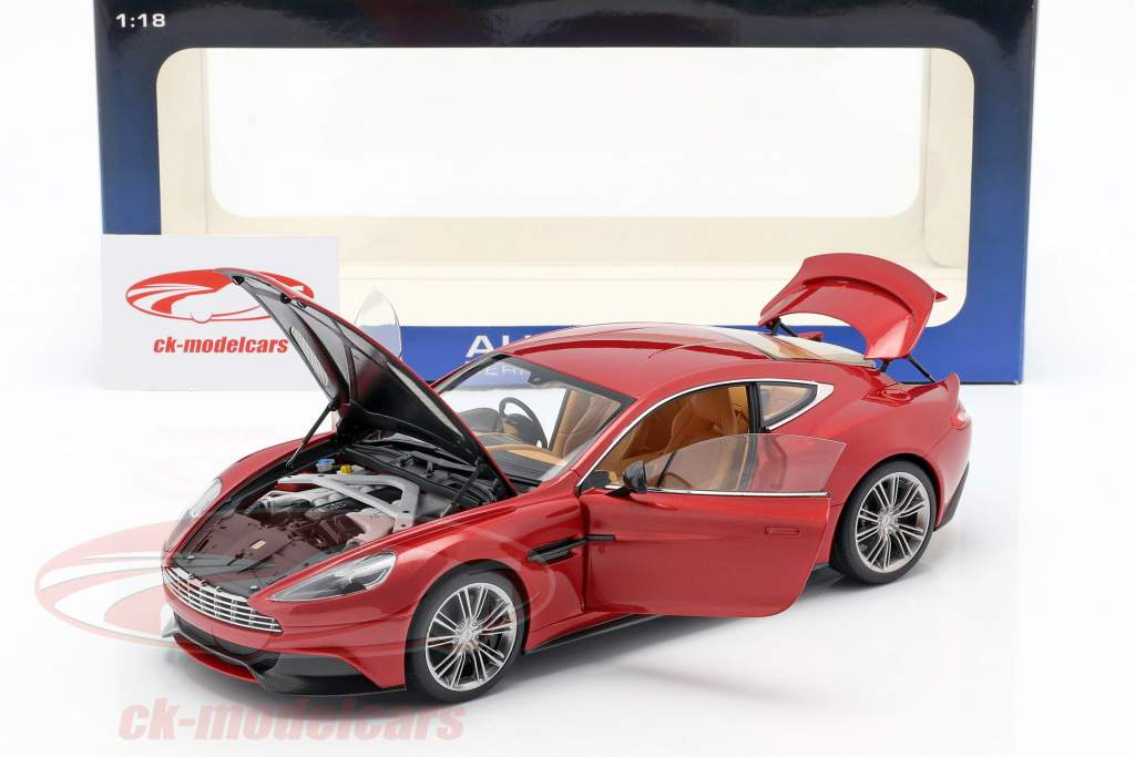 Aston Martin Vanquish Year 2015 volcano red 1:18 AUTOart