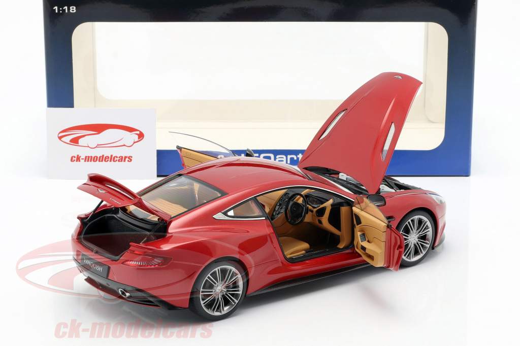 Aston Martin Vanquish Year 2015 volcano red 1:18 AUTOart