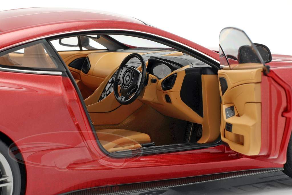 Aston Martin Vanquish Year 2015 volcano red 1:18 AUTOart