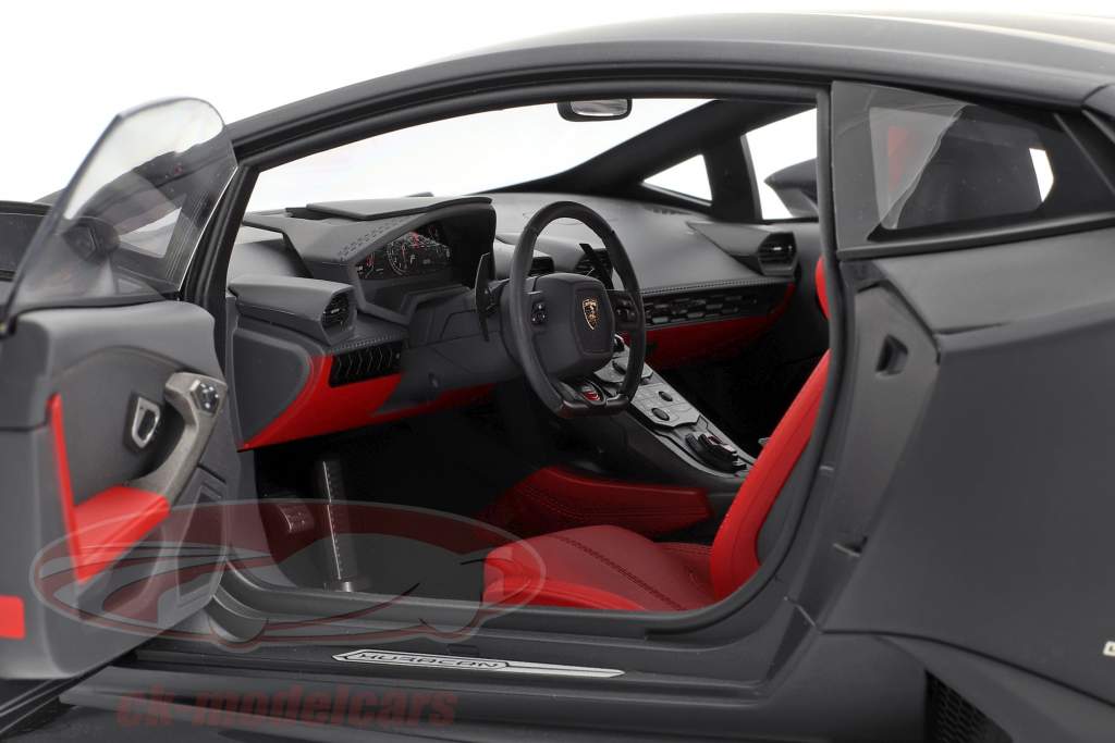 Lamborghini Huracan LP610-4 Year 2014 mat black 1:12 AUTOart