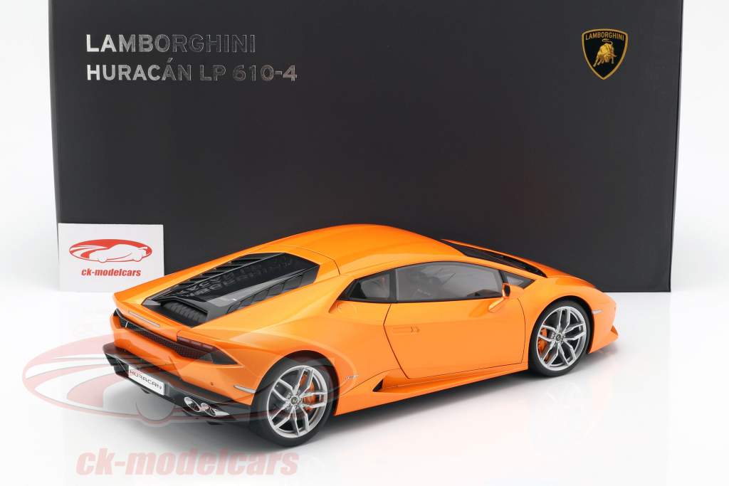 Lamborghini Huracan LP610-4 jaar 2014 borealis oranje 1:12 AUTOart