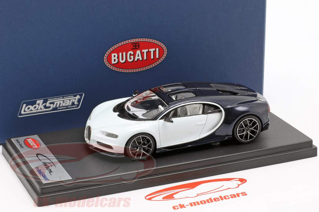 Bugatti Chiron Skyview weiß / dunkelblau metallic 1:43 LookSmart