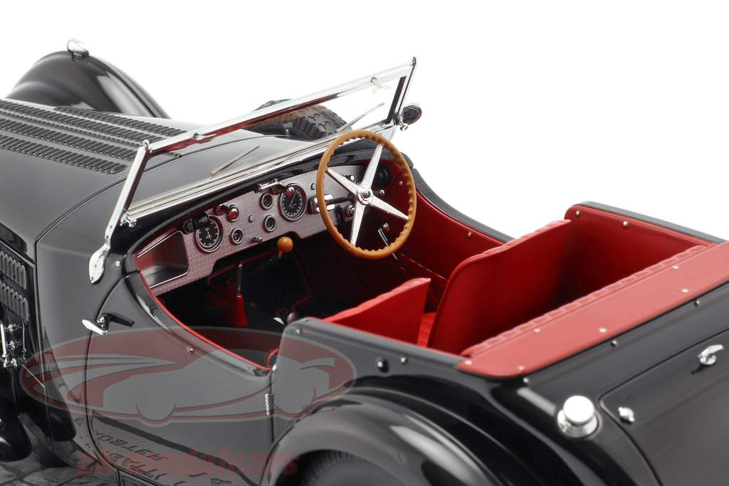 Bugatti Type 57SC Corsica Roadster année 1938 noir 1:18 Minichamps