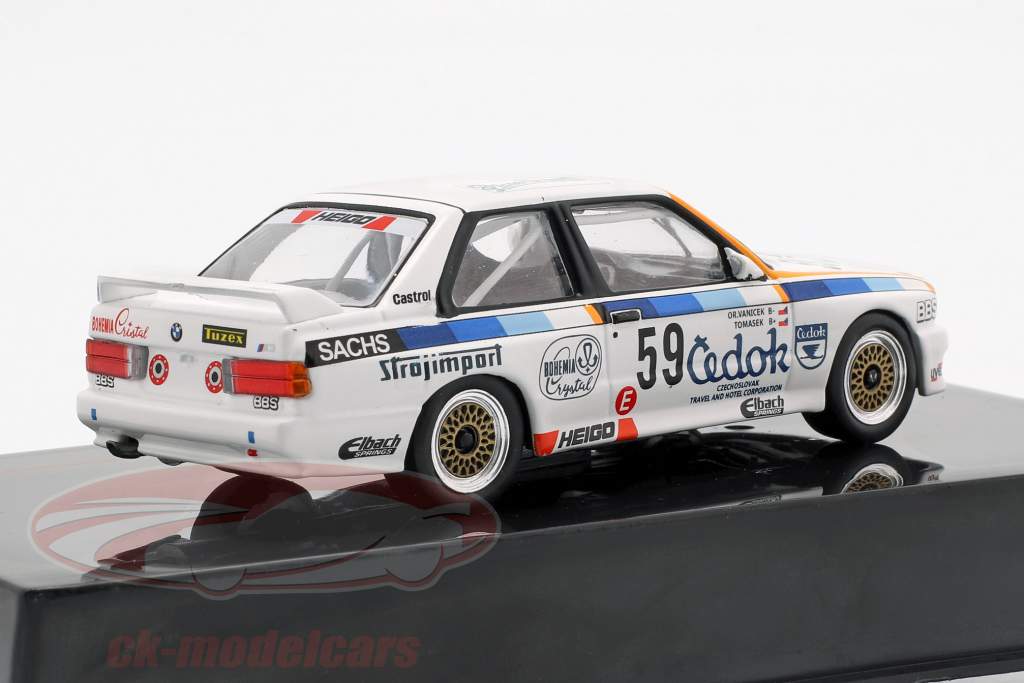 BMW M3 (E30) #59 ETCC 1988 Vanicek, Tomasek 1:43 Ixo
