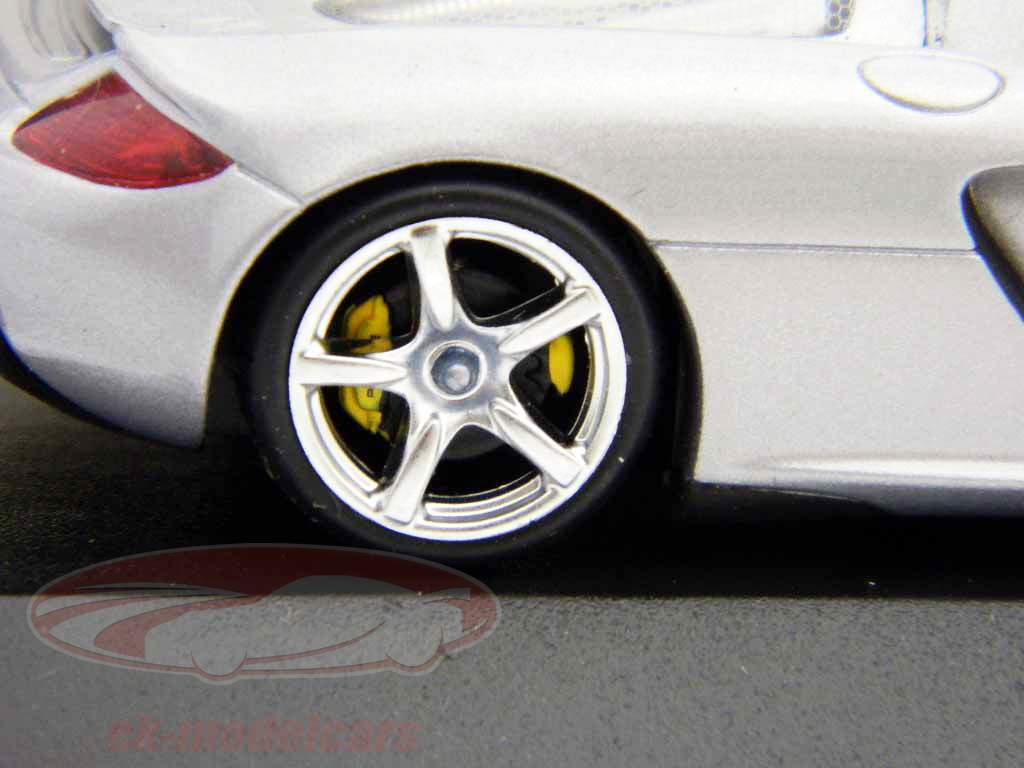 Porsche Carrera GT 2003 open version silver 1:43 Minichamps 