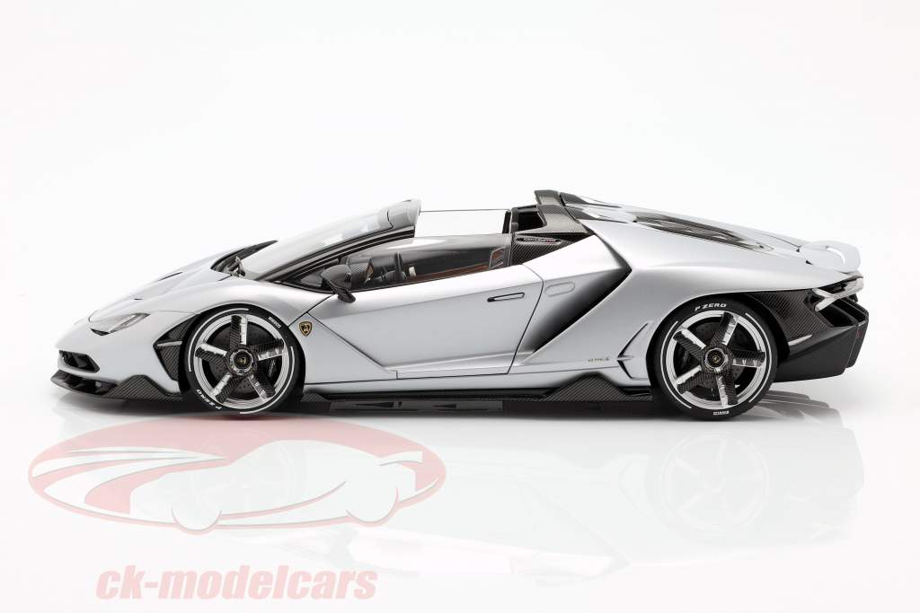 Lamborghini Centenario Roadster año de construcción 2016 plata 1:18 AUTOart