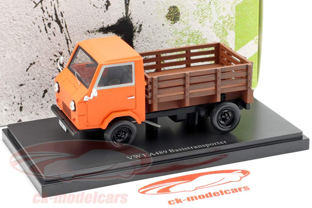 Volkswagen VW EA1489 Transporte básica año 1973 naranja 1:43 AutoCult