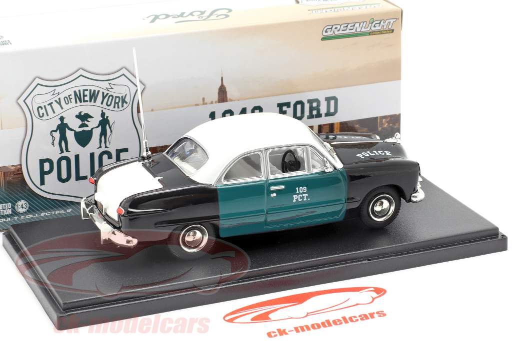 Ford NYPD 築 1949 グリーン / 黒 / 白 1:43 Greenlight