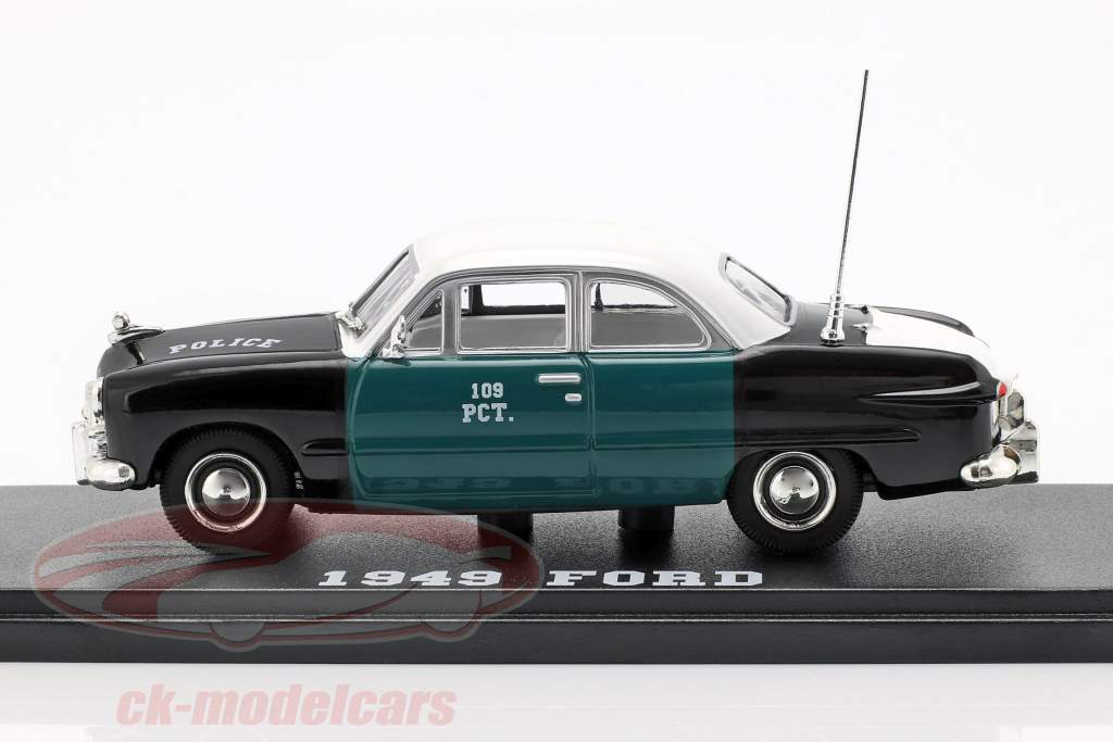 Ford NYPD 築 1949 グリーン / 黒 / 白 1:43 Greenlight