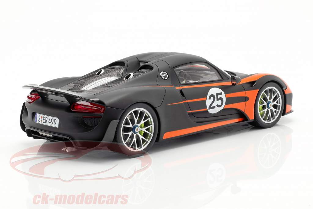 Spark 1/18 ポルシェ 918 Weissach スパーク 1/18 Porsche 918 Spyder Weissach model car by Spark