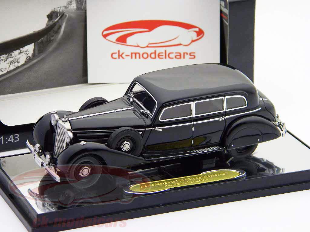 Mercedes-Benz 770 Pullman Limousine Signature Models Nero 1:43