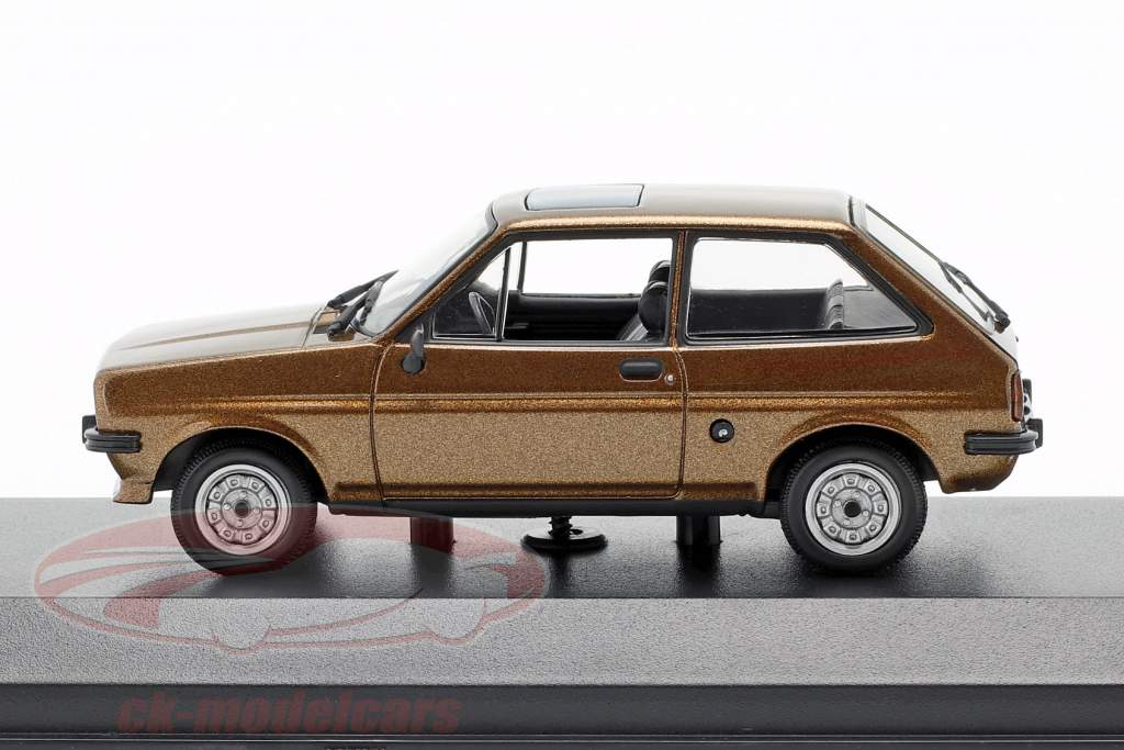 Ford Fiesta 年 1976 褐色 1:43 Minichamps
