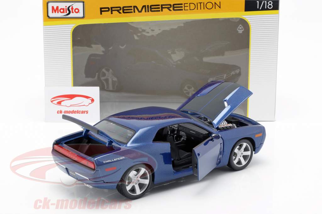 Dodge Challenger Concept Bouwjaar 2006 blauw metalen 1:18 Maisto