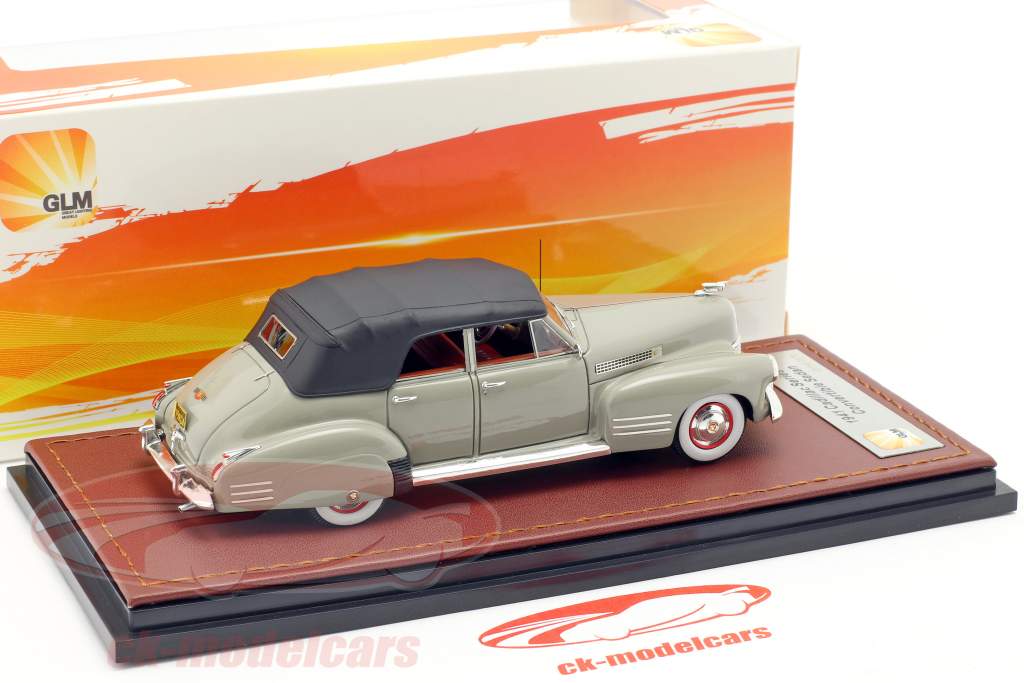 Cadillac Series 62 Convertible Sedan gesloten Bouwjaar 1941 grijs 1:43 GLM