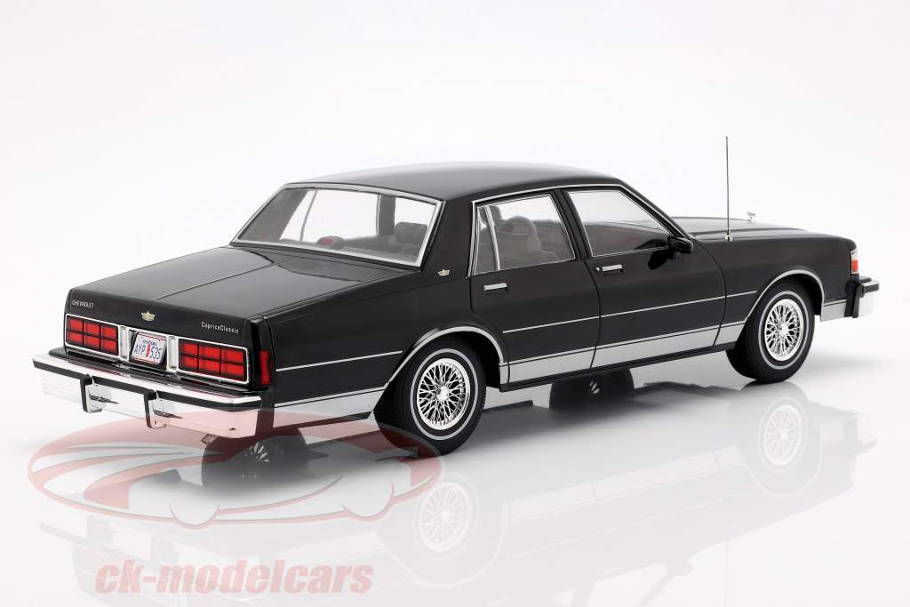 Chevrolet Caprice Byggeår 1987 sort 1:18 ModelCar Group
