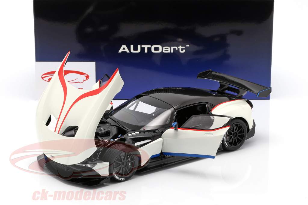 Aston Martin Vulcan anno di costruzione 2015 strato bianco 1:18 AUTOart