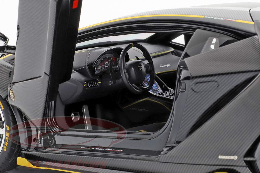 Lamborghini Centenario LP770-4 year 2017 clear carboxylic 1:18 AUTOart