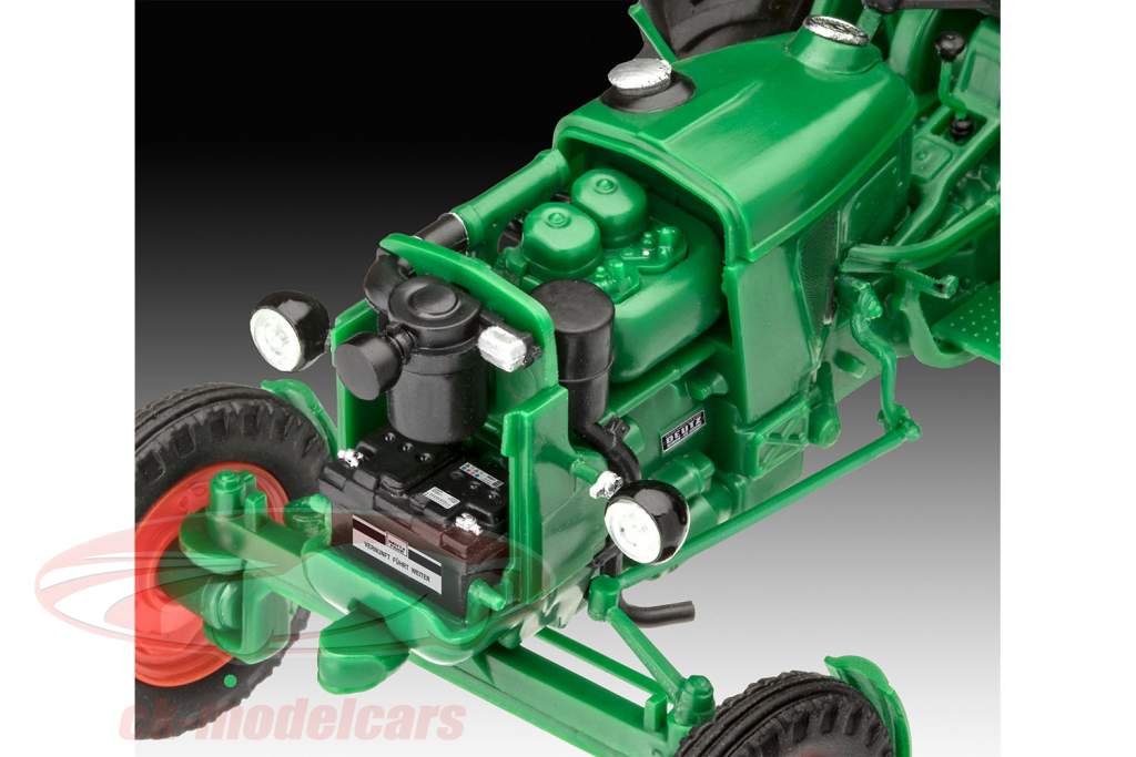 Deutz D30 трактор комплект зеленый 1:24 Revell
