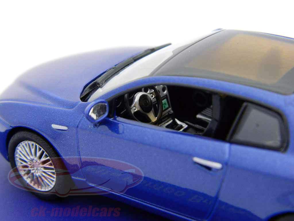 阿尔法罗密欧的Brera 2005蓝色金属模型1:43 M4