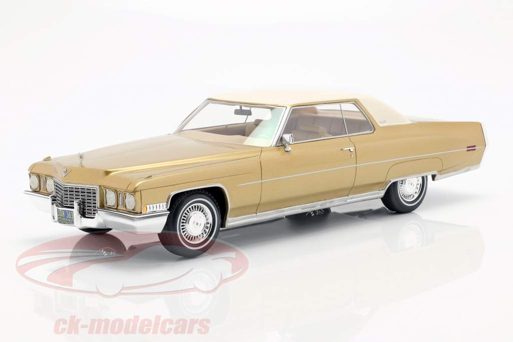 Cadillac Coupe DeVille Bouwjaar 1972 goud metallic / wit 1:18 BoS-Models