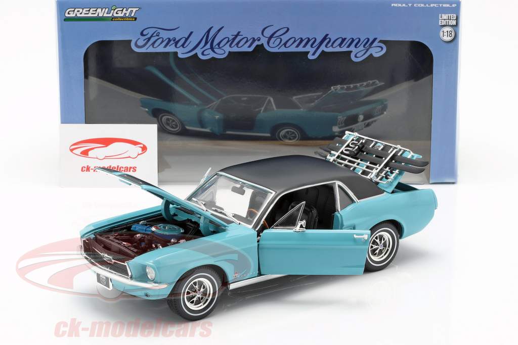 Ford Mustang Ski Country Special année de construction 1967 turquoise 1:18 Greenlight