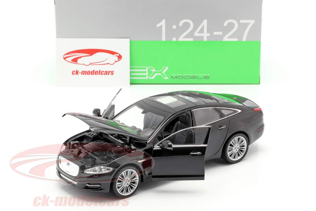 Jaguar XJ (X351) Opførselsår 2010 sort 1:24 Welly
