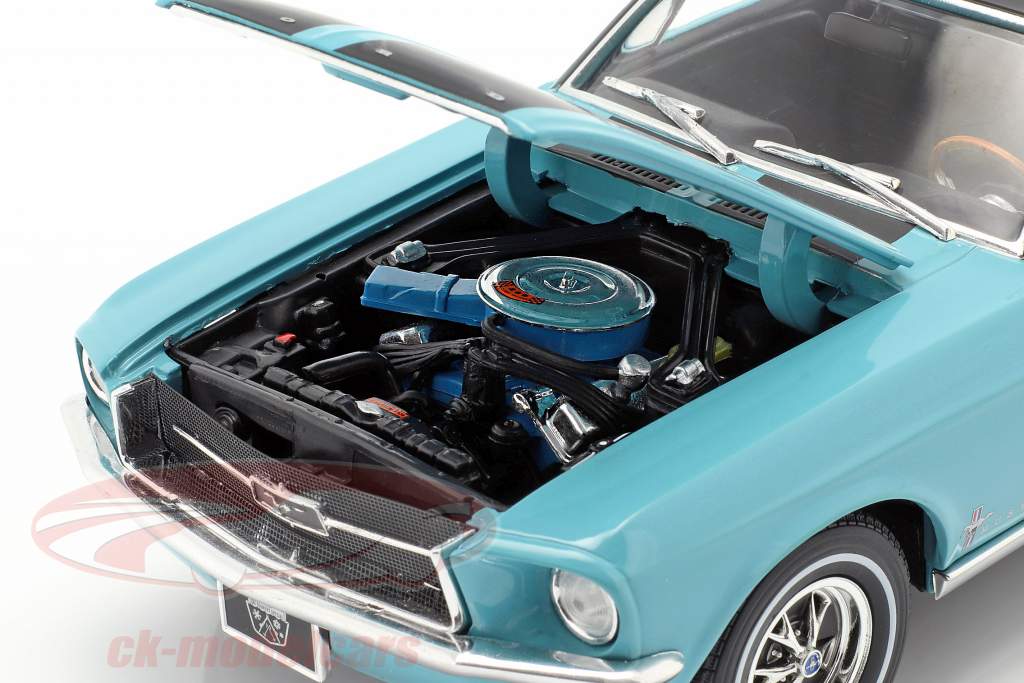 Ford Mustang Ski Country Special année de construction 1967 turquoise 1:18 Greenlight