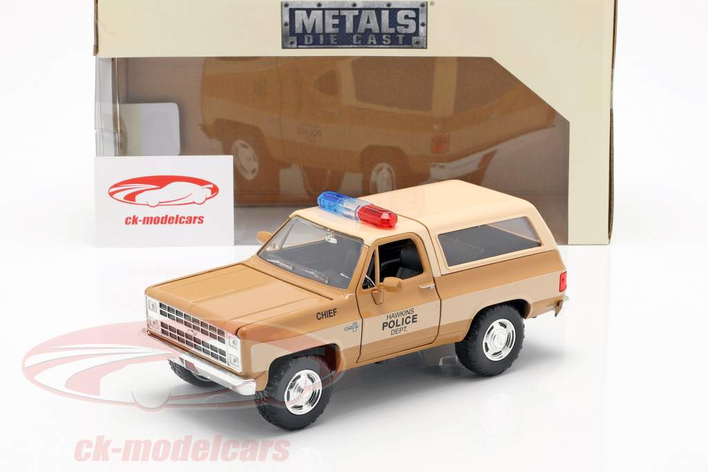 Jadatoys 1:24 Hopper's Chevy Blazer With Police badge TV