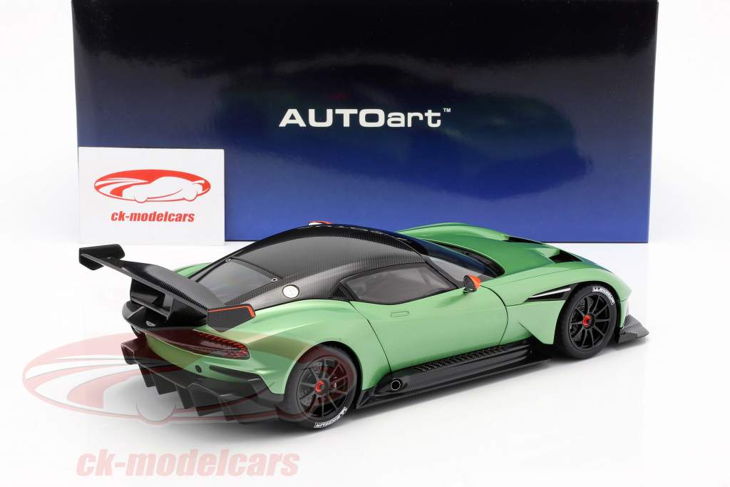 Aston Martin Vulcan Baujahr 2015 apfelgrün metallic 1:18 AUTOart