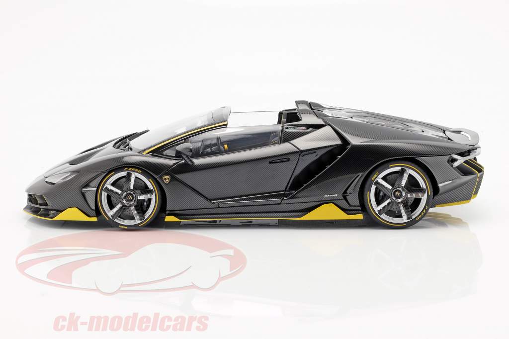 Lamborghini Centenario Roadster 建造年份 2016 clear carbon / 黄 1:18 AUTOart