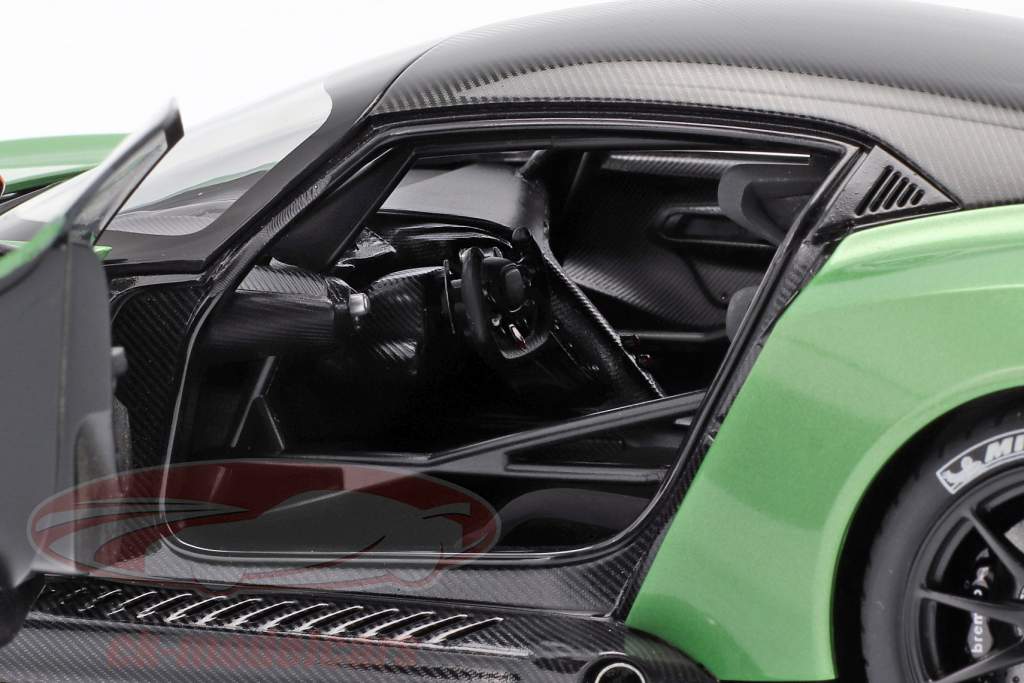 Aston Martin Vulcan Baujahr 2015 apfelgrün metallic 1:18 AUTOart