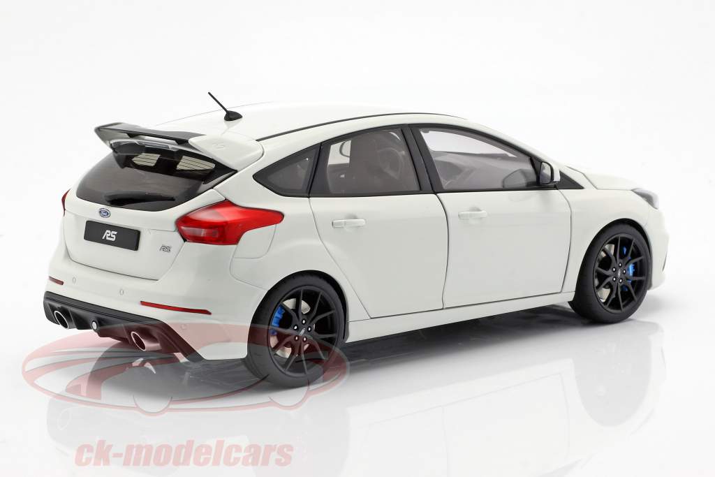 Ford Focus RS Год постройки 2016 замороженный белый 1:18 AUTOart