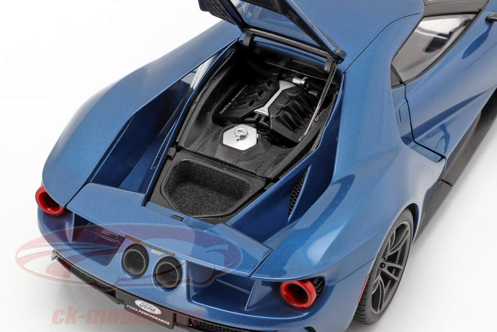 Ford GT année de construction 2017 liquid bleu 1:18 AUTOart
