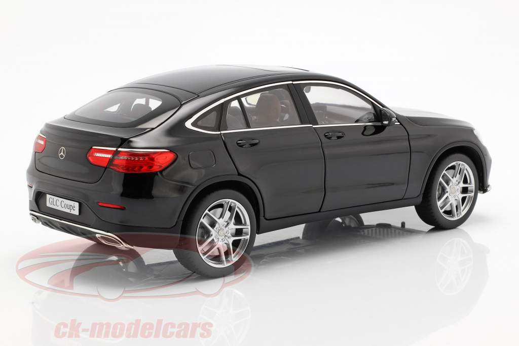 Mercedes-Benz GLC coupé année de construction 2018 noir 1:18 iScale