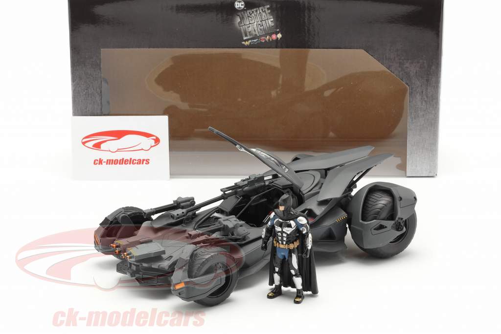 Batmobile 同 Batman 人物 电影 Justice League (2017) 灰色 1:24 Jada Toys
