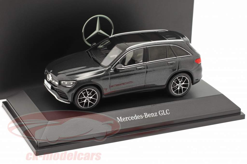Mercedes-Benz GLC (X253) Mopf graphite grey 1:43 Spark